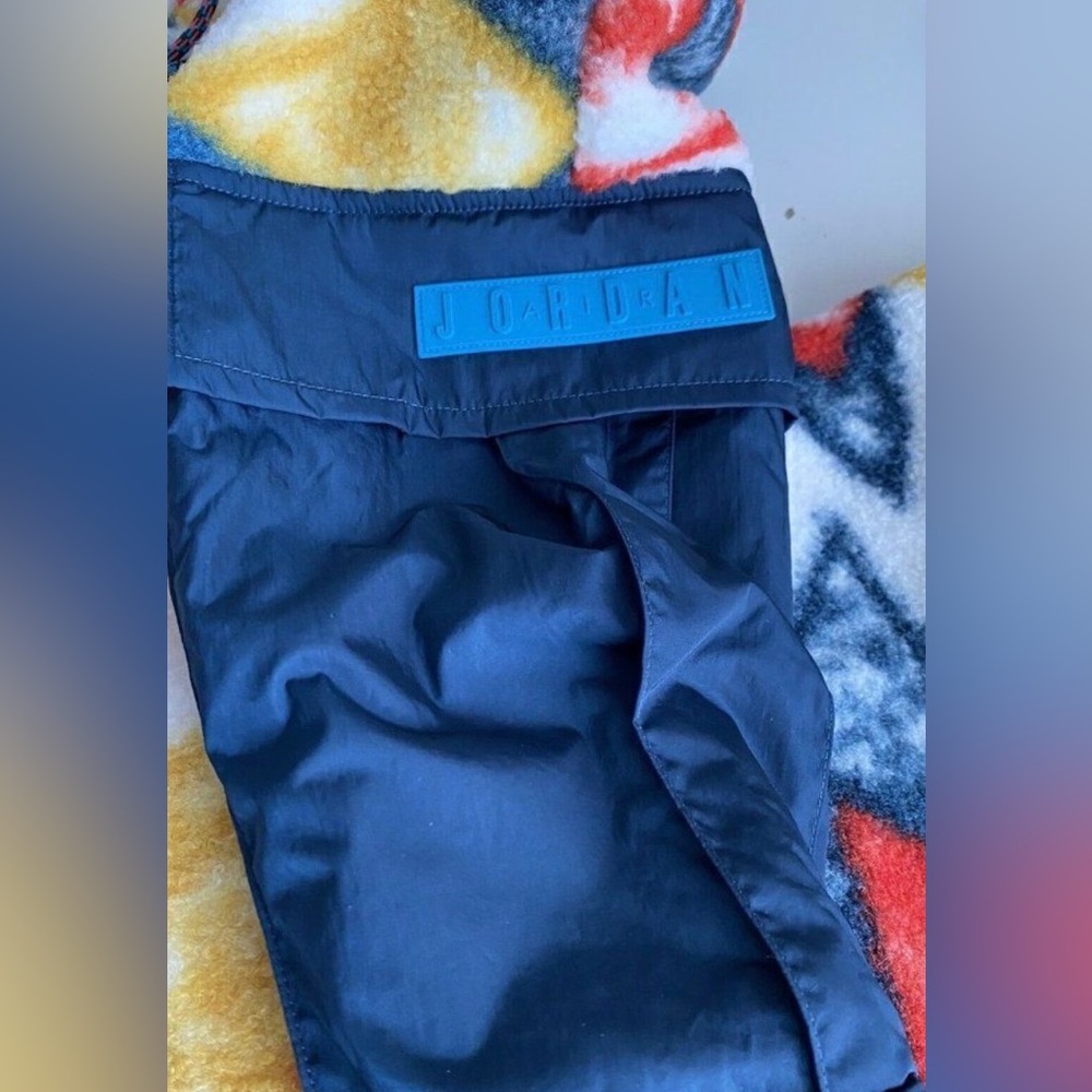 Men’s Jordan Essentials Statement Mountainside Fl… - image 4